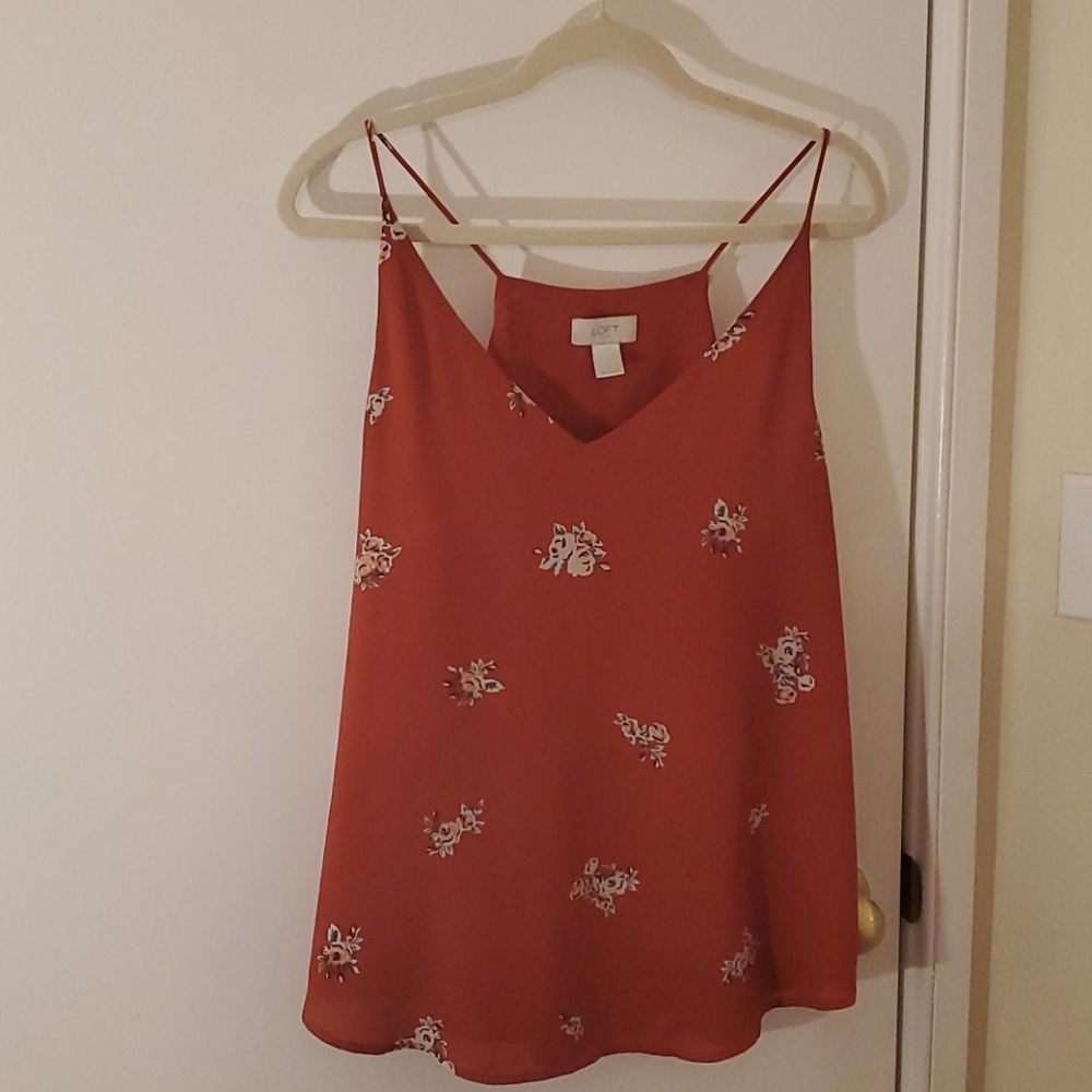Sleeveless LOFT top in rust orange